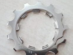 Shimano Ritzel Mit Distanzring 13 Zähne Für CS-5600